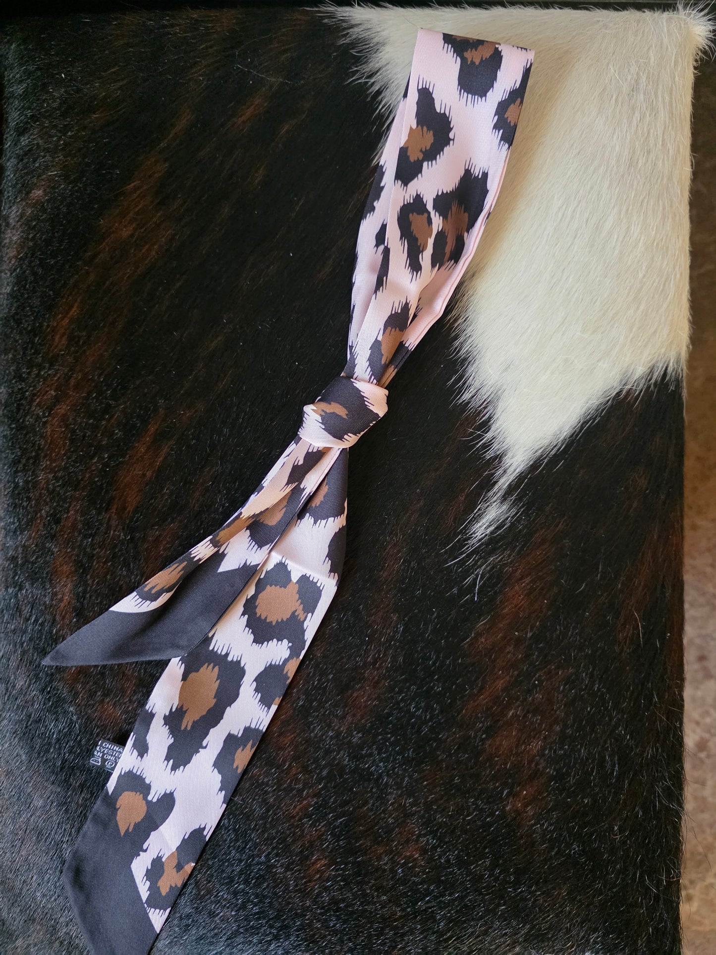 Pink Cheetah Twilly