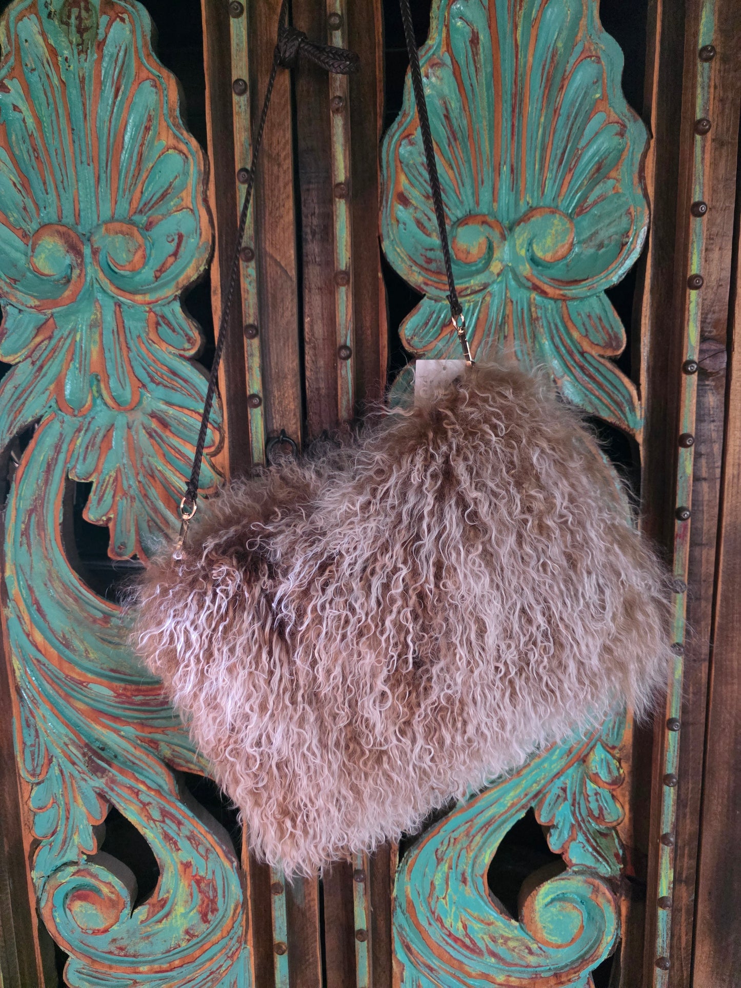 WOOLEY Crossbody Bag