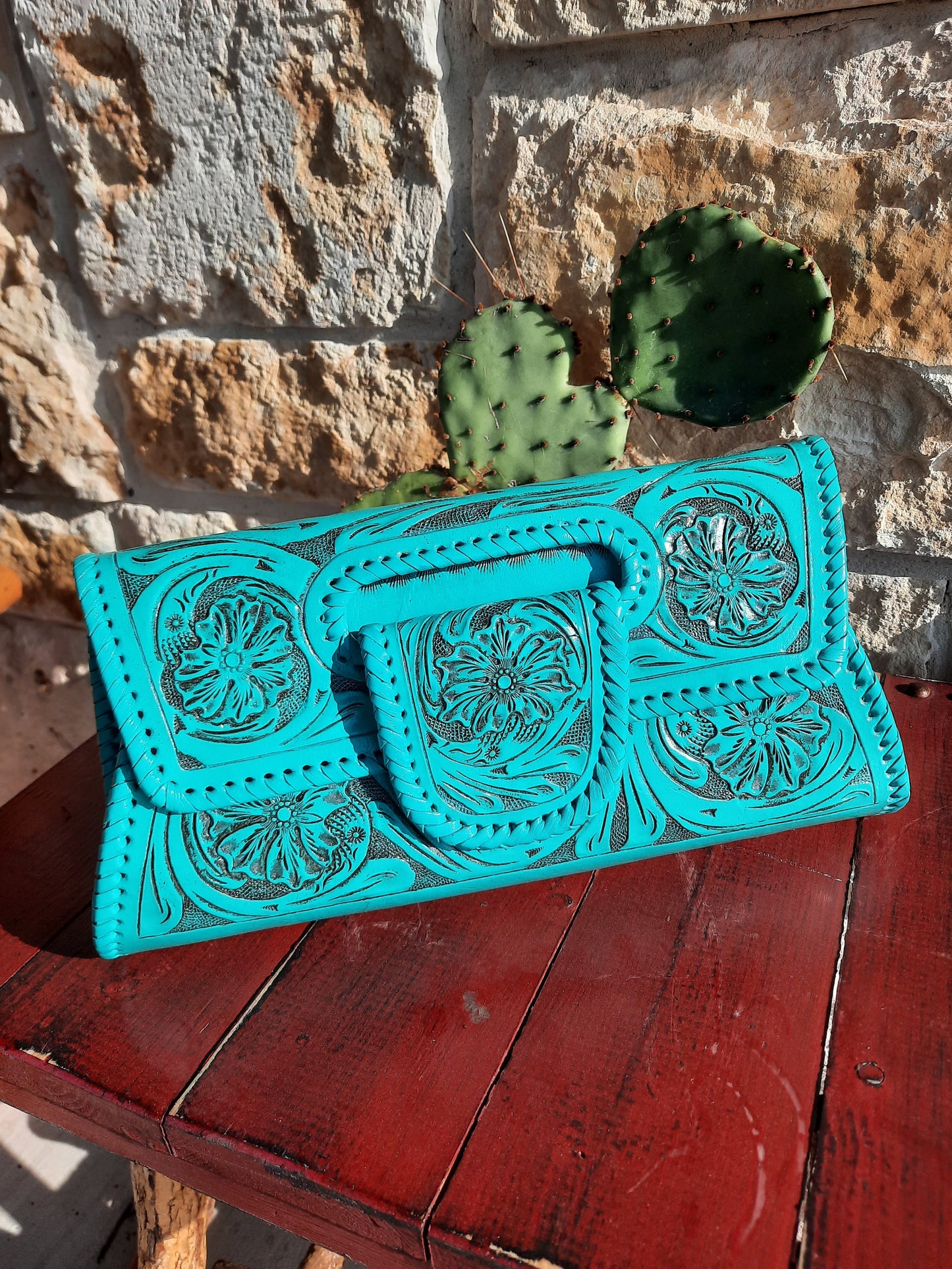 Que Chula Turquoise Handtooled Crossbody