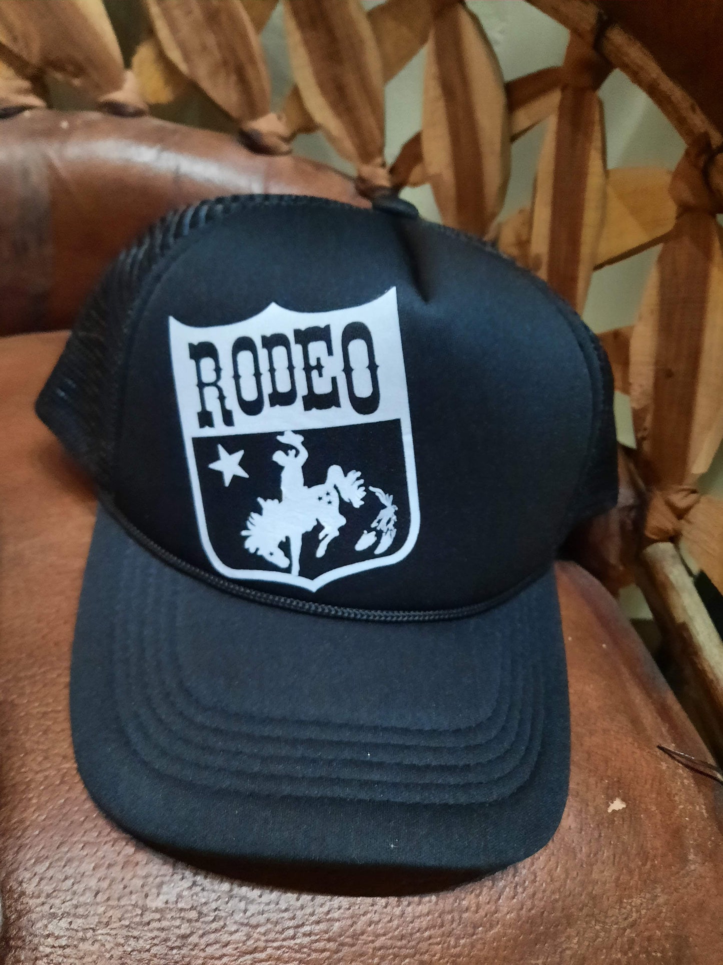 Rodeo BLACK trucker cap