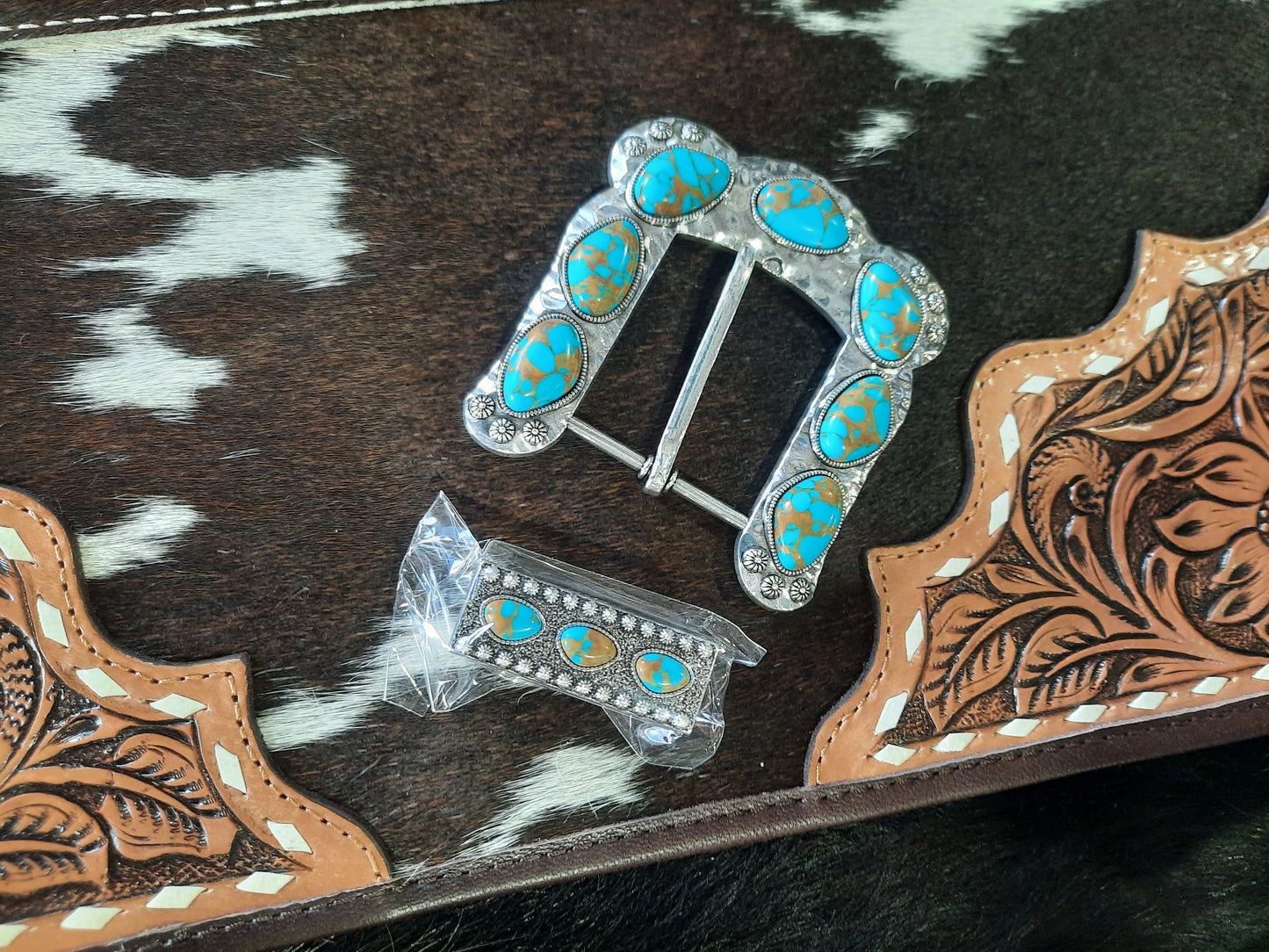 Horseshoe Buckle set